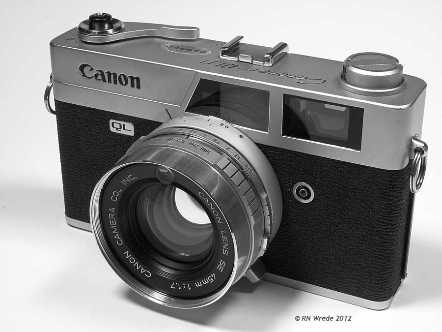Canon Canonet QL17